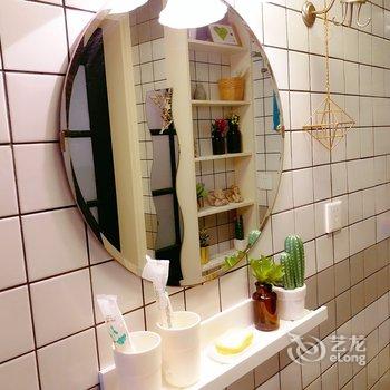 香蕉宿公寓(上海艺术馆店)酒店提供图片
