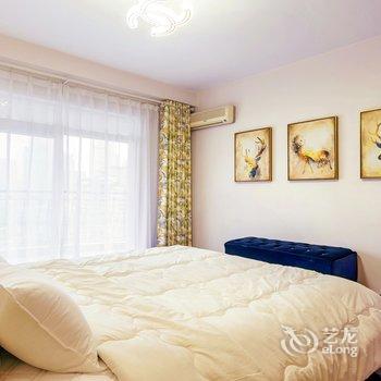 重庆天空之城绝美江景VIP店公寓(五江路分店)酒店提供图片