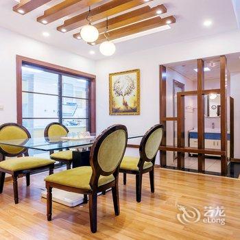 重庆天空之城绝美江景VIP店公寓(五江路分店)酒店提供图片