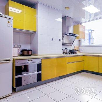 重庆天空之城绝美江景VIP店公寓(五江路分店)酒店提供图片