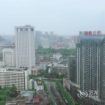 成都行樂小屋公寓酒店提供图片