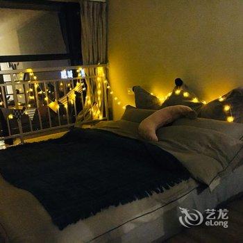 成都行樂小屋公寓酒店提供图片