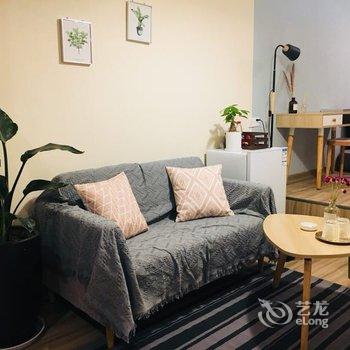 成都行樂小屋公寓酒店提供图片
