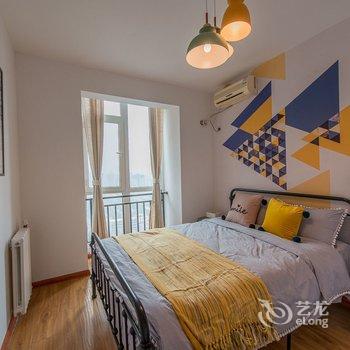 西安Locals路客·西安碑林A46舍公寓(小雁塔路分店)酒店提供图片