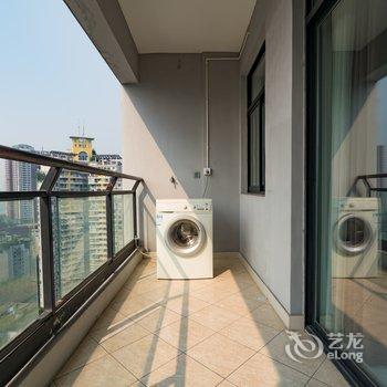 重庆无题特色民宿(晓月路分店)酒店提供图片