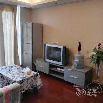 青岛相女士特色民宿(学习路分店)酒店提供图片