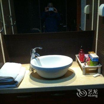 青岛相女士特色民宿(学习路分店)酒店提供图片