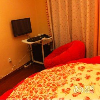 青岛相女士特色民宿(学习路分店)酒店提供图片