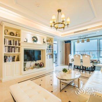 广州途掌柜·琶洲会展公寓(文心画坊分店)酒店提供图片