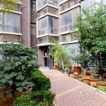 西安巢生活「曲江店」可可复兴分店公寓酒店提供图片