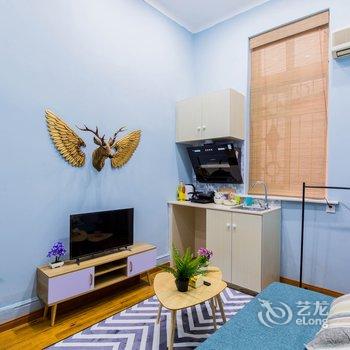 瑞金医院田子坊特色民宿NO.6酒店提供图片