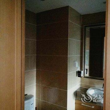 青岛倔强青铜公寓酒店提供图片