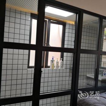 上海宇一三亭特色民宿酒店提供图片