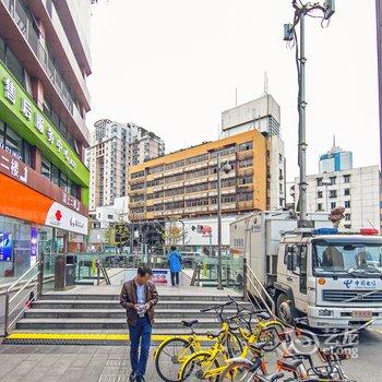 闲庭国际公寓(成都春熙路店)酒店提供图片