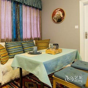 重庆路客精品民宿AB0880酒店提供图片