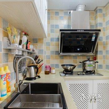 重庆路客精品民宿AB0880酒店提供图片