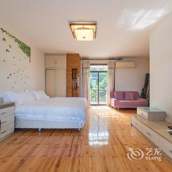 重庆牛哥民宿共享(兰笛路分店)酒店提供图片