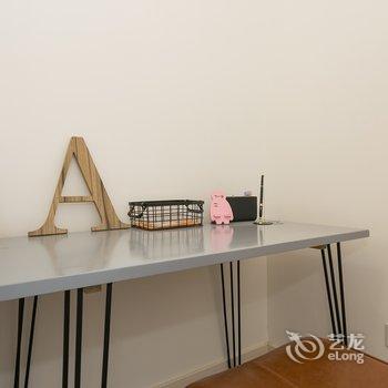 西安巢生活「泰华金汇」分店公寓酒店提供图片