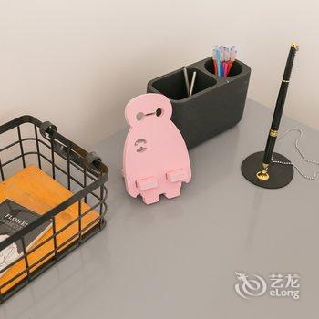 西安巢生活「泰华金汇」分店公寓酒店提供图片