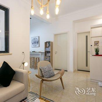 西安巢生活「泰华金汇」分店公寓酒店提供图片