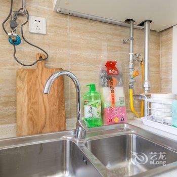 西安巢生活「泰华金汇」分店公寓酒店提供图片