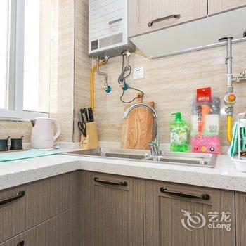 西安巢生活「泰华金汇」分店公寓酒店提供图片