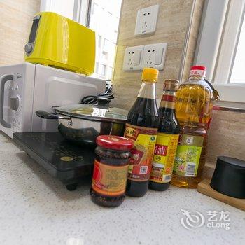 西安巢生活「泰华金汇」分店公寓酒店提供图片