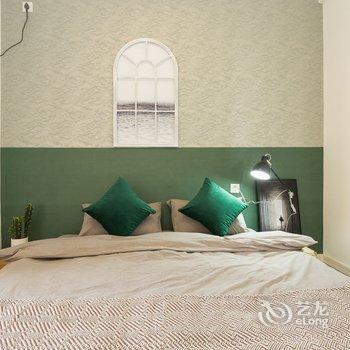 西安巢生活「泰华金汇」分店公寓酒店提供图片