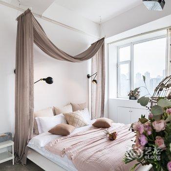 重庆行城江景公寓(大溪沟街分店)酒店提供图片