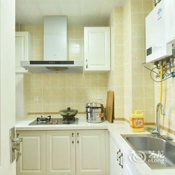 青岛尚志旅游度假公寓(漓江东路与披云山路交叉口分店)酒店提供图片