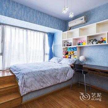 重庆江屿城江景民宿(7号店)酒店提供图片