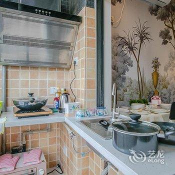 成都露(00120480)公寓(自然乐园分店)酒店提供图片