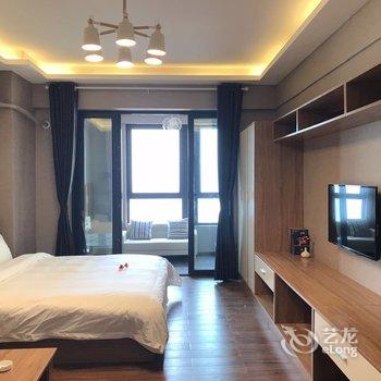 重庆浪漫爱丽堡公寓酒店提供图片