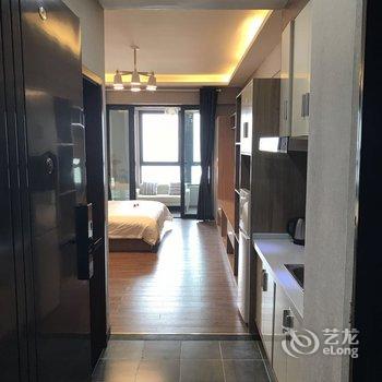重庆浪漫爱丽堡公寓酒店提供图片
