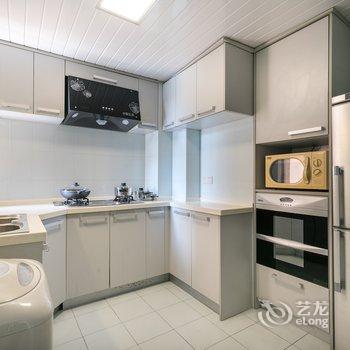 上海城家精选公寓(上海)(4号线宜山路站1号口分店)酒店提供图片