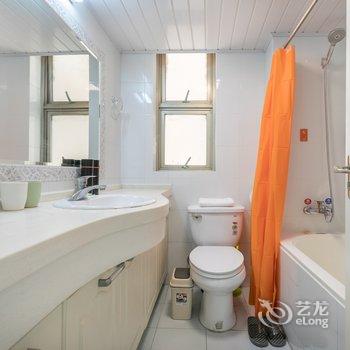 上海城家精选公寓(上海)(4号线宜山路站1号口分店)酒店提供图片
