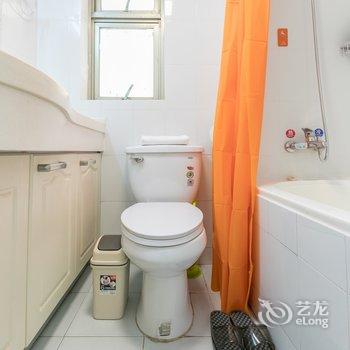 上海城家精选公寓(上海)(4号线宜山路站1号口分店)酒店提供图片