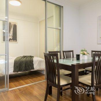 上海城家精选公寓(上海)(4号线宜山路站1号口分店)酒店提供图片