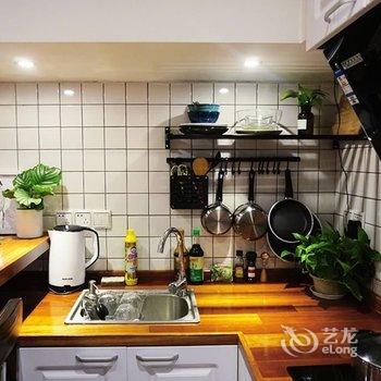 三生三舍懒懒公寓(上海建国中路店)酒店提供图片