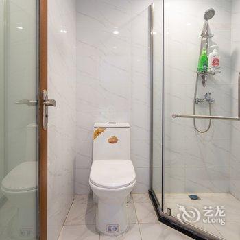 广州广州ins小清新大床房公寓(元下底路分店)酒店提供图片