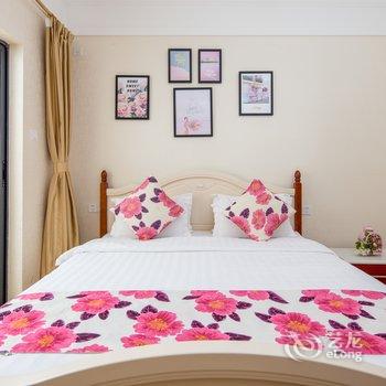 广州广州ins小清新大床房公寓(元下底路分店)酒店提供图片