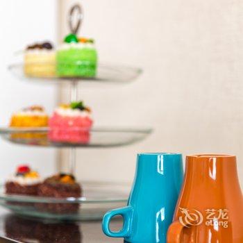 广州广州ins小清新大床房公寓(元下底路分店)酒店提供图片