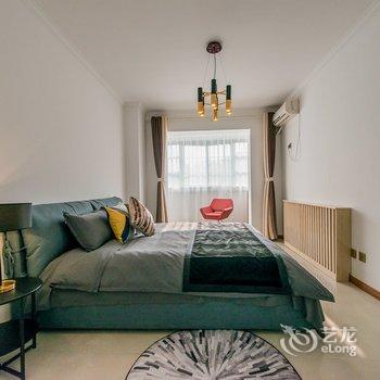 西安Locals路客·西安雁塔A17舍公寓(与西影路分店)酒店提供图片