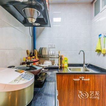 广州属于你异地的家特色民宿酒店提供图片