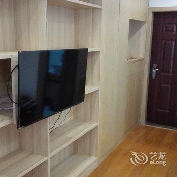 重庆恍然间公寓(周公馆分店)酒店提供图片