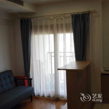 重庆恍然间公寓(周公馆分店)酒店提供图片