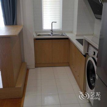 重庆恍然间公寓(周公馆分店)酒店提供图片