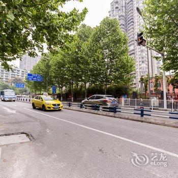 重庆OneMore精品民宿(长江村分店)酒店提供图片