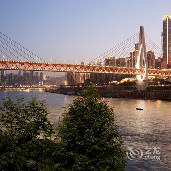 重庆OneMore精品民宿(长江村分店)酒店提供图片
