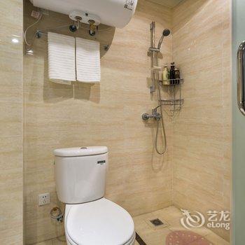 成都雨雨公寓(福善莲根禅文化艺术馆分店)酒店提供图片